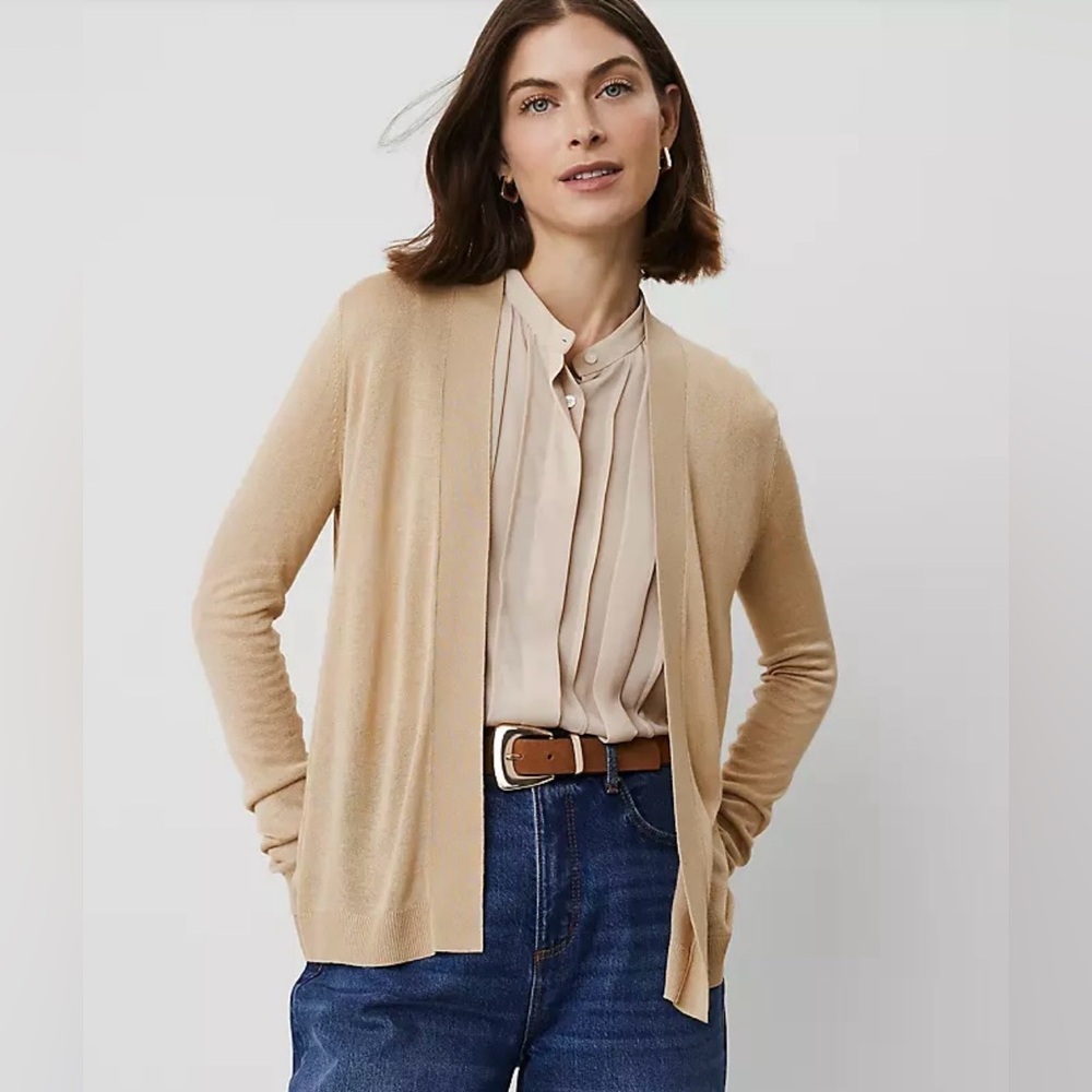 New! With Tags! Ann Taylor Lightweight Open-Front Cardigan in Tan / Taupe. XXL.